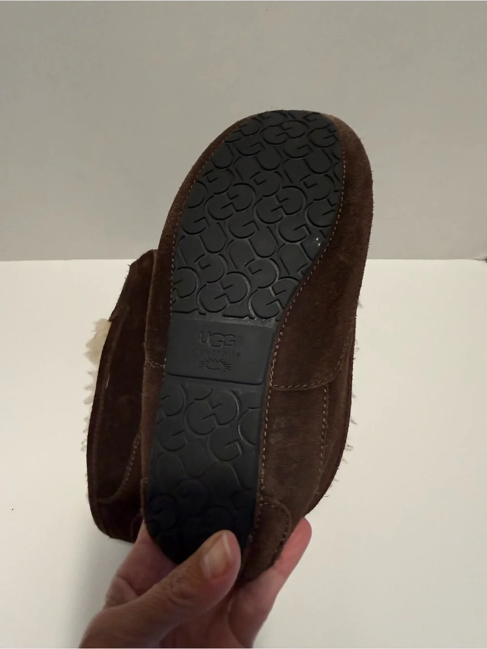 Ugg ultra warm moccasin slipper dark brown youth 1-1.5